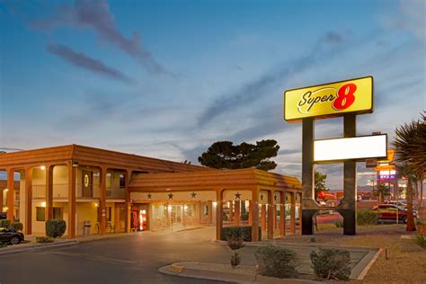 Super 8 By Wyndham El Paso Airport El Paso Hotels Tx 79915