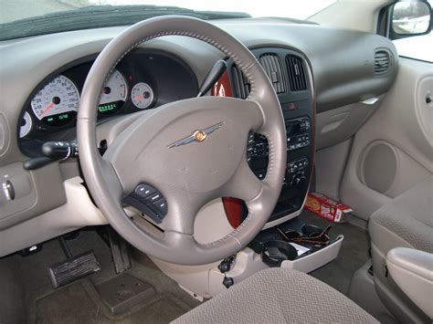 File2005 Chrysler Town And Country Lx Interior Wikimedia Commons