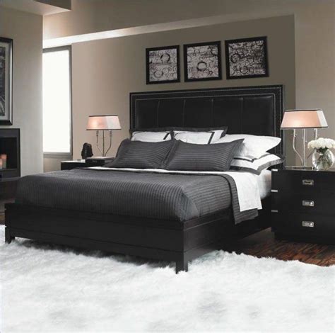 Looking for inspiring grey bedroom ideas? Platform Bed Ikea Malm | Bedroom Ideas Pictures | Black ...