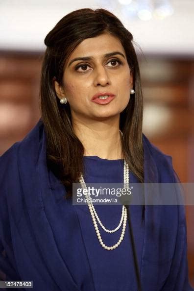 Pakistan Minister Of Foreign Affairs Hina Rabbani Khar Makes A Brief News Photo Getty Images