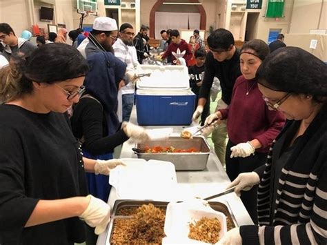 There are many different ways to volunteer during the holidays and otherwise. 7 Images Volunteer Soup Kitchen Toronto And Description ...