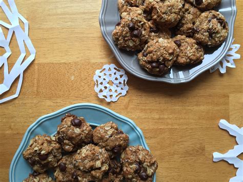 How to make sugar free oatmeal cookies. Chewy Oatmeal Coconut Chocolate Chip Cookies (refined ...