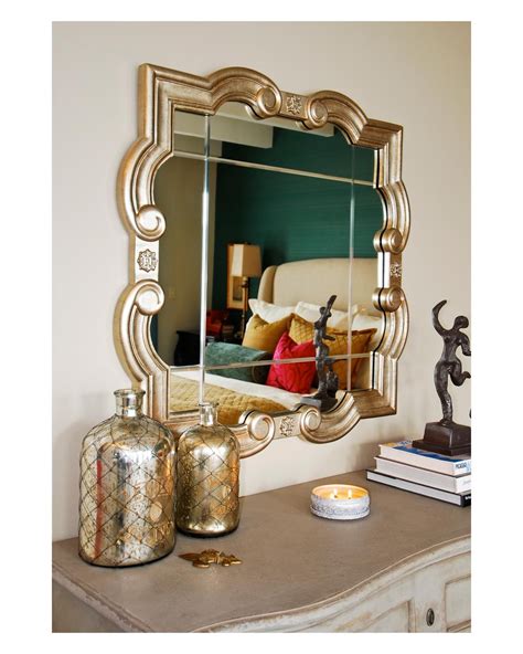 Elegant Mirror In Eclectic Bedroom Eclectic Bedroom Hall Decor Elegant Mirrors