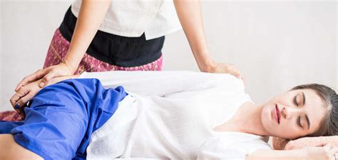 The Pros And Cons Of Deep Tissue Massages Heidi Salon