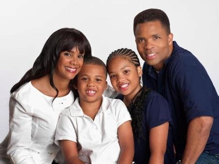 Jesse jackson, who has spent time with the jackson family since the sudden death of michael on thursday, shed light on how his own reaction (rev. Jesse Jackson Jr - Family, Family Tree - Celebrity Family