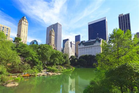 Get Summer Started With A Memorial Day Escape To Nyc Midtown