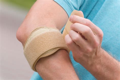 Elbow Bursitis 4 Effective And Natural Home Treatment Tips