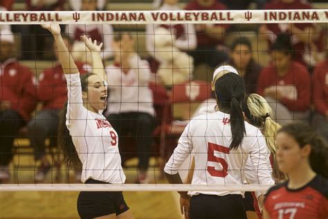 Volleyball To Play Nebraska Tonight Indiana Daily Student