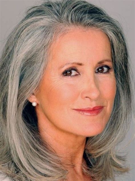 Shoulder Length Hairstyles Gray Hair 10 Gorgeous Medium Length Hairstyles For Women Over 50