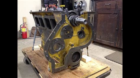 Caterpillar D2 5j1113 Diesel Engine Assembly Ep12 Intermediate Cover