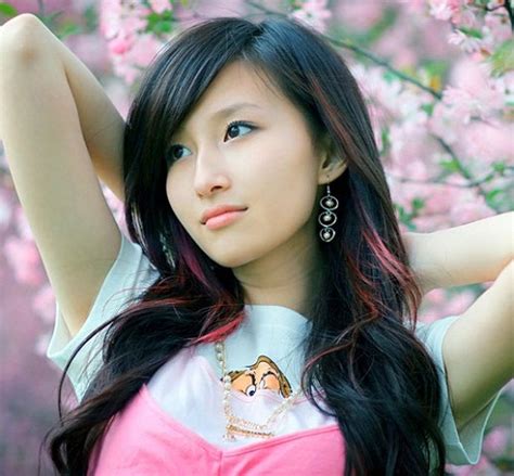 Japanese (日本語, nihongo ɲihoŋɡo (listen)) is an east asian language spoken by about 128 million people, primarily in japan, where it is the national language. Japanese Hairstyles | Beautiful Hairstyles