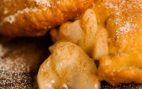 Paula deen fried apple pies. Skillet Fried Apple Pie | Recipe | Fried apple pies, Fried ...