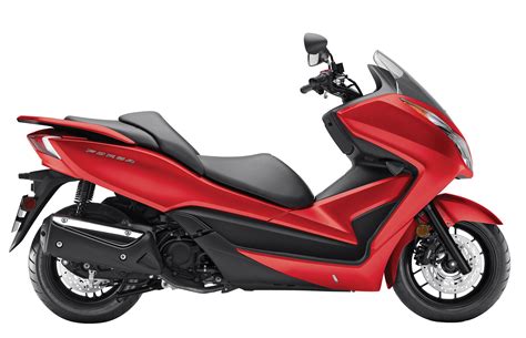 Find your freedom with our wide range of scooters and mopeds. 2014 Honda Forza Review