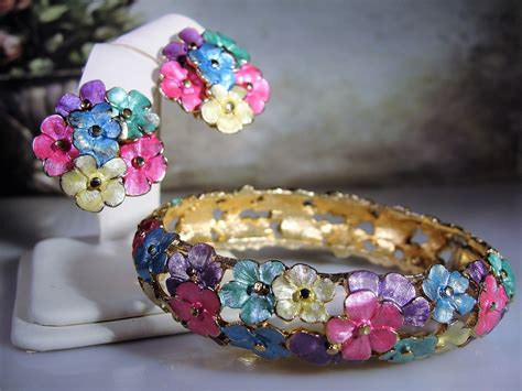 Reserved For Vericona Vintage Enamel Floral Bangle Bracelet Hinged