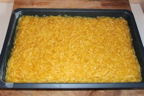 Apfelkuchen Rezept - Einfacher und schneller Apfelkuchen ...