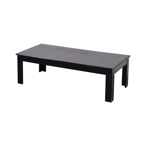 It lets you create a warm and inviting look with your favorite decor, collectibles. 69% OFF - Black Rectangular Coffee Table / Tables