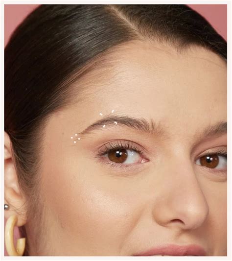 How To Shape Eyebrows At Home Expert Tips For The Best Eyebrow Shape