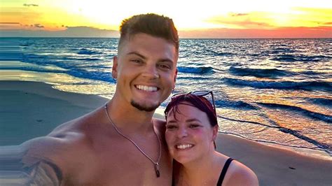 Teen Mom Catelynn Lowell Shows Off Her Curves In A Black Swimsuit On Beach Trip With Husband
