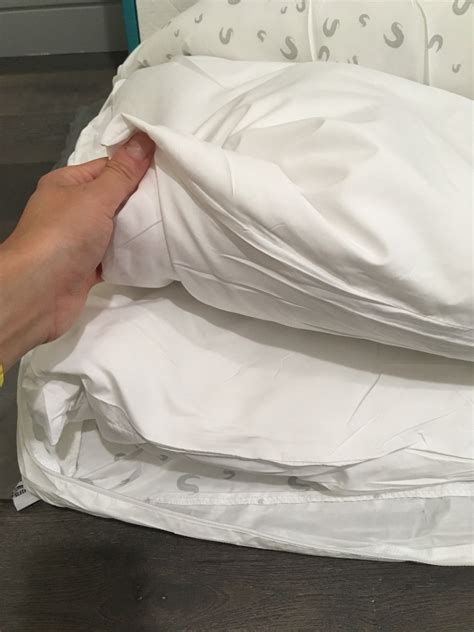 A pillow top mattress can certainly be good for side sleepers but it has to meet certain criteria. Sleepgram Pillow Review | Mattress Junkie 2019 Review