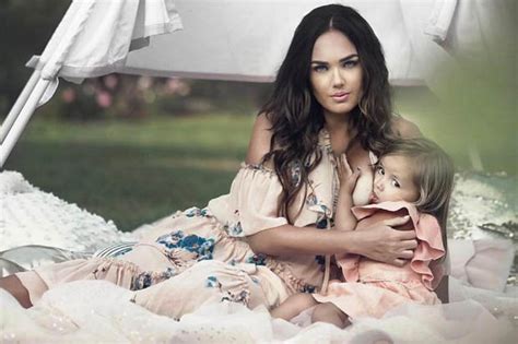 Tamara Ecclestones Breastfeeding Snap Mum Sparks Row On Instagram