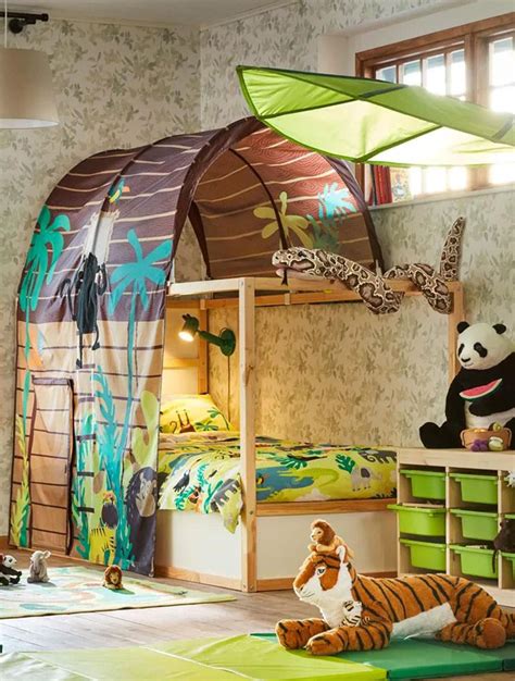 Posts related to kids bedroom decorating ideas jungle. Kids' jungle bedroom in 2020 | Jungle bedroom kids, Kids ...