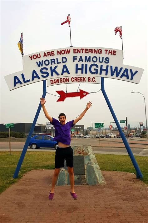 What To See And Do Along The Alaska Highway Trip Memos Alaska Road