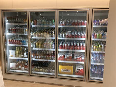 İçecek, gıda ve perakende sektörleri için ticari soğutucu ve dondurucu dolaplar üreten greencooler, alkollü ve gazlı içecek, su, süt, enerji içecekleri. Réfrigération - Green Cool