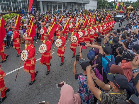 The Culture Of Brunei - WorldAtlas