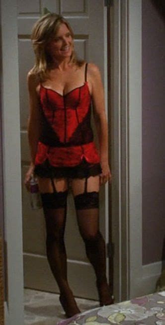 courtney thorne smith as lyndsey mackelroy in two and a half men picture photo of courtney