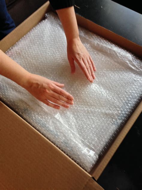 Packaging Solutions For Ecommerce Can Beloved Bubble Wrap Be Replaced