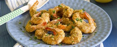 A seconda del tempo che avete disposizione, dell'occasione e dei vostri gusti personali, potete spaziare fra svariate ricette. Gamberi in padella, sabbiati e aromatizzati al limone ...