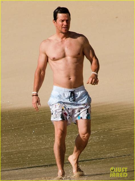 Photo Mark Wahlberg Shirtless Incredible Body Barbados Photo
