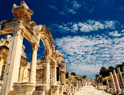 Izmir from mapcarta, the free map. Ephesus In Izmir 1 Of The 7 Wonders Of The Ancient World