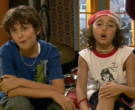 Alex And Nat Wolff Once Had Their Own Nickelodeon Show Called The Naked Brothers PopBuzz