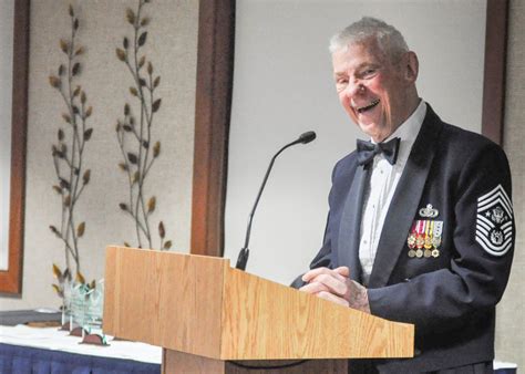 Awards Banquet Recognizes Excellent Service Youngstown Air Reserve
