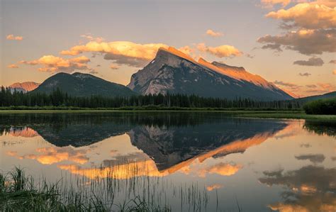 Sunset At Vermillion Lake Banff Alerbeta Oc 2048x1294 Rrgandhi