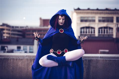 [self] Raven Cosplay You’ll Float Too R Cosplay