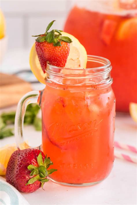Homemade Strawberry Lemonade Recipe Homemade Strawberry Lemonade
