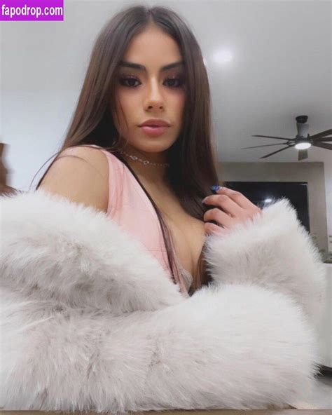 Noheli Nx0tel0 Fl0r Divina Leaked Nude Photo From OnlyFans And