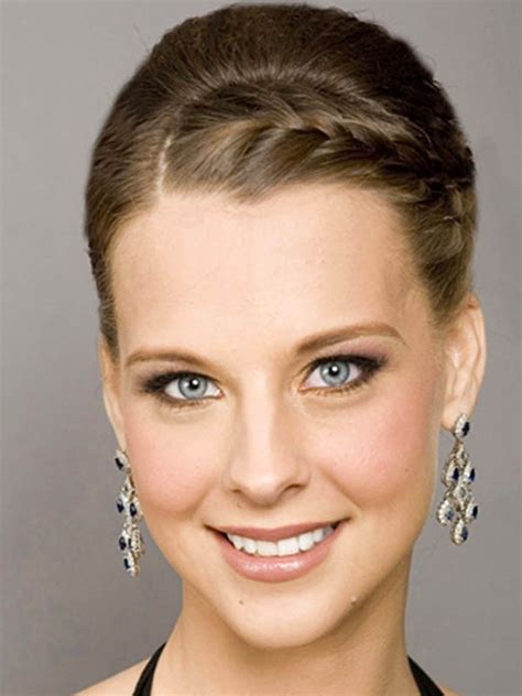 The best hairstyles for women in their 40s, as shown by celebs. Updo Hairstyles 40s Hairstyles Ideas - Updo Hairstyles 40s