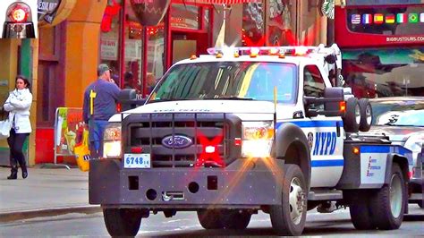 Nypd Police Tow Truck Pulling A Car In Manhattan Youtube