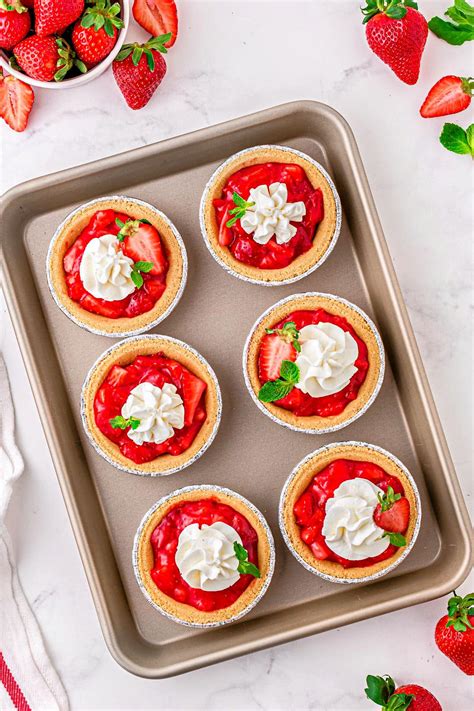 Mini Strawberry Pies Mom On Timeout