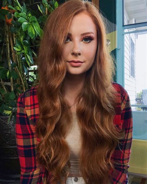 Cozy Fall Days 🐿🍂 — Eye Short Eyebrows Red Hair Woman Gorgeous