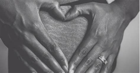 a beautiful photo project is empowering women to embrace their stretch marks