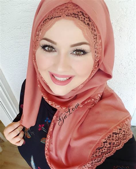 Hijab Women Tesettürlü Güzel Bayan Güzel Türban Gelin Fotoğrafları Güzel Kadınlar