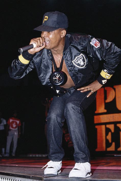 S Hip Hop Fashion Brands Trends That Defined The Era S Hip Hop Fashion Men S