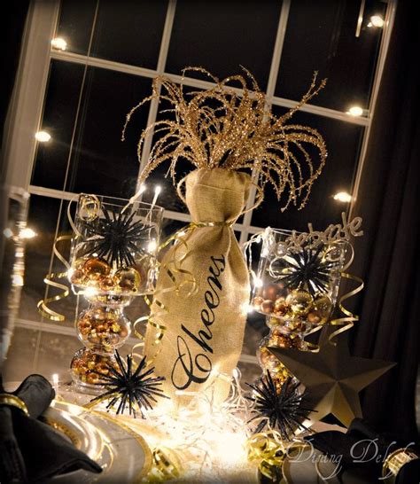 New Years Eve Tablescape In Black And Gold New Years Eve Decorations