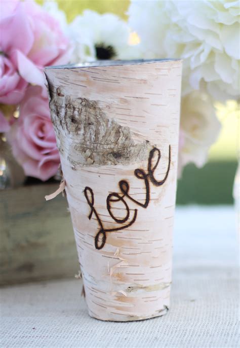 Gifts for her, gifts for him, we have gifts for any personality or occasion you can think of. 15 Handmade Home Decoration Gifts for Mother's Day - Style ...