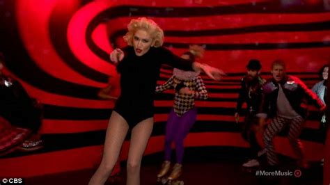 Gwen Stefani Films Live Music Video For Make Me Like You During Grammy
