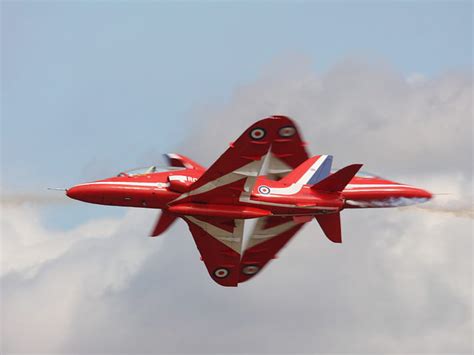 The Red Arrows Runway Contrail Air Afterburn Mach Eagle Jet Sky